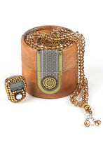 Load image into Gallery viewer, Hadiya Gift Box