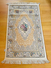 Load image into Gallery viewer, Luxury Silk Padded Prayer Mats with Embroidery